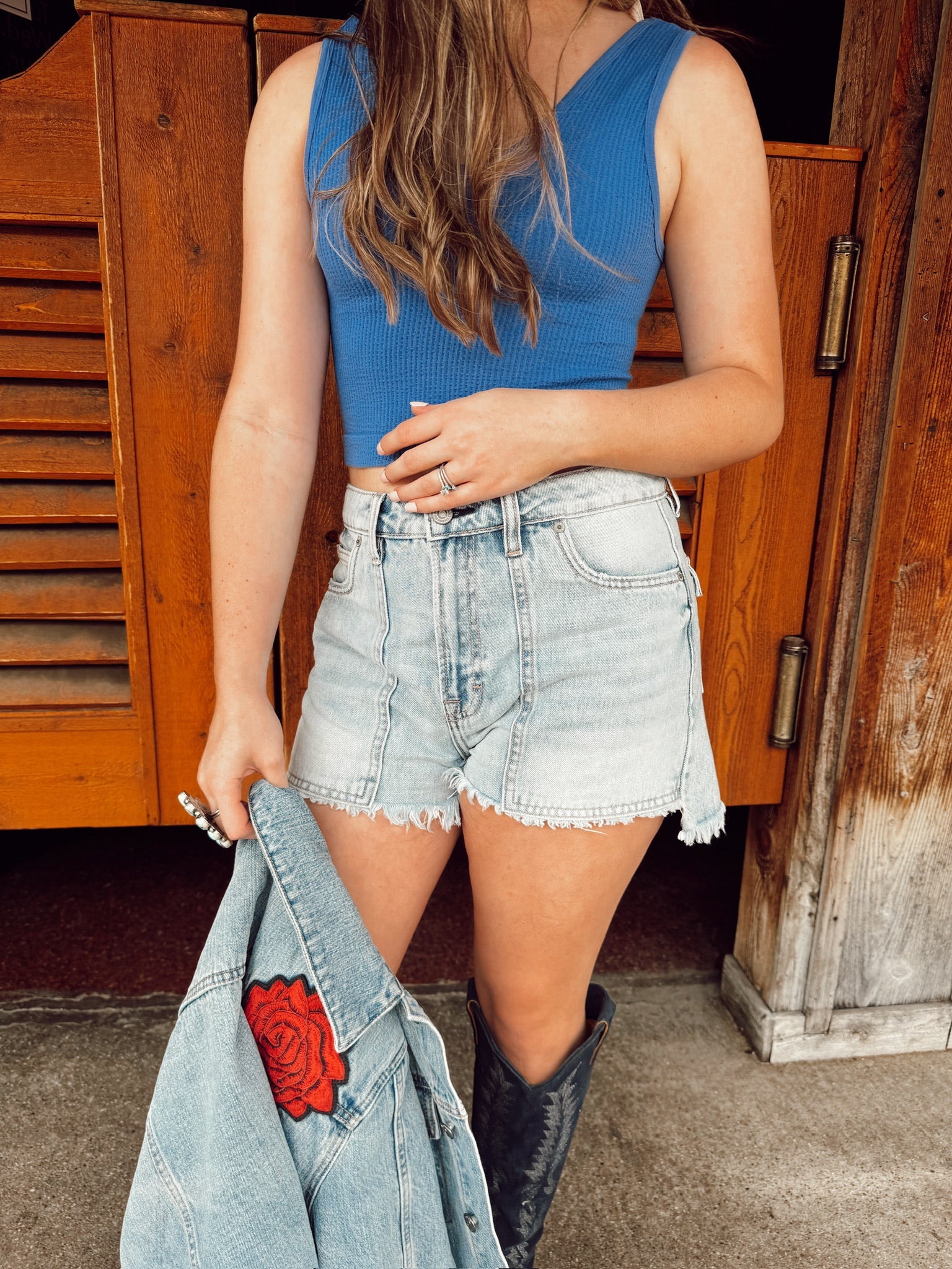 Sofie Mom Shorts LARGE
